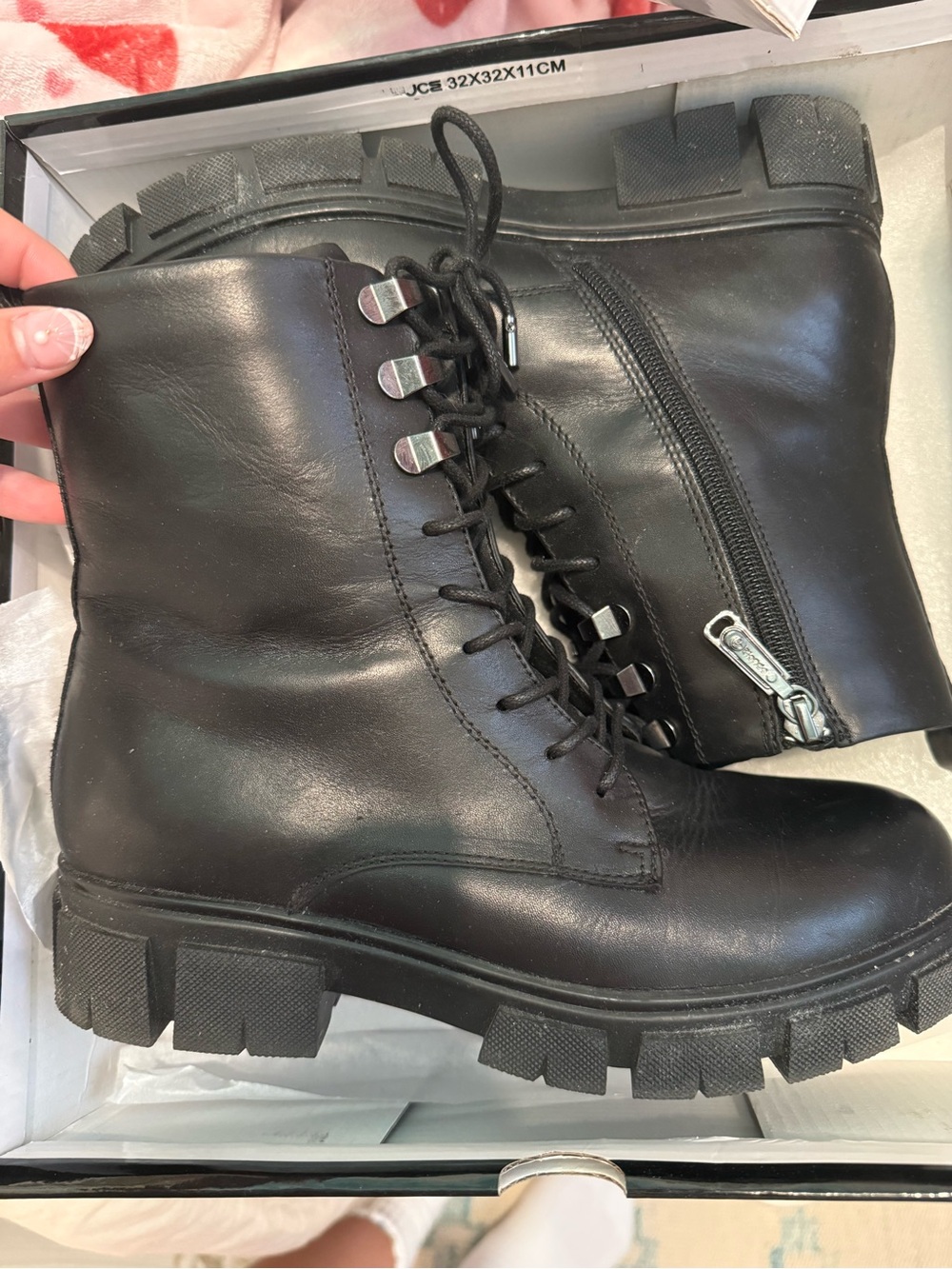 Blondo Black Leather Pinky Boots (Waterproof)
